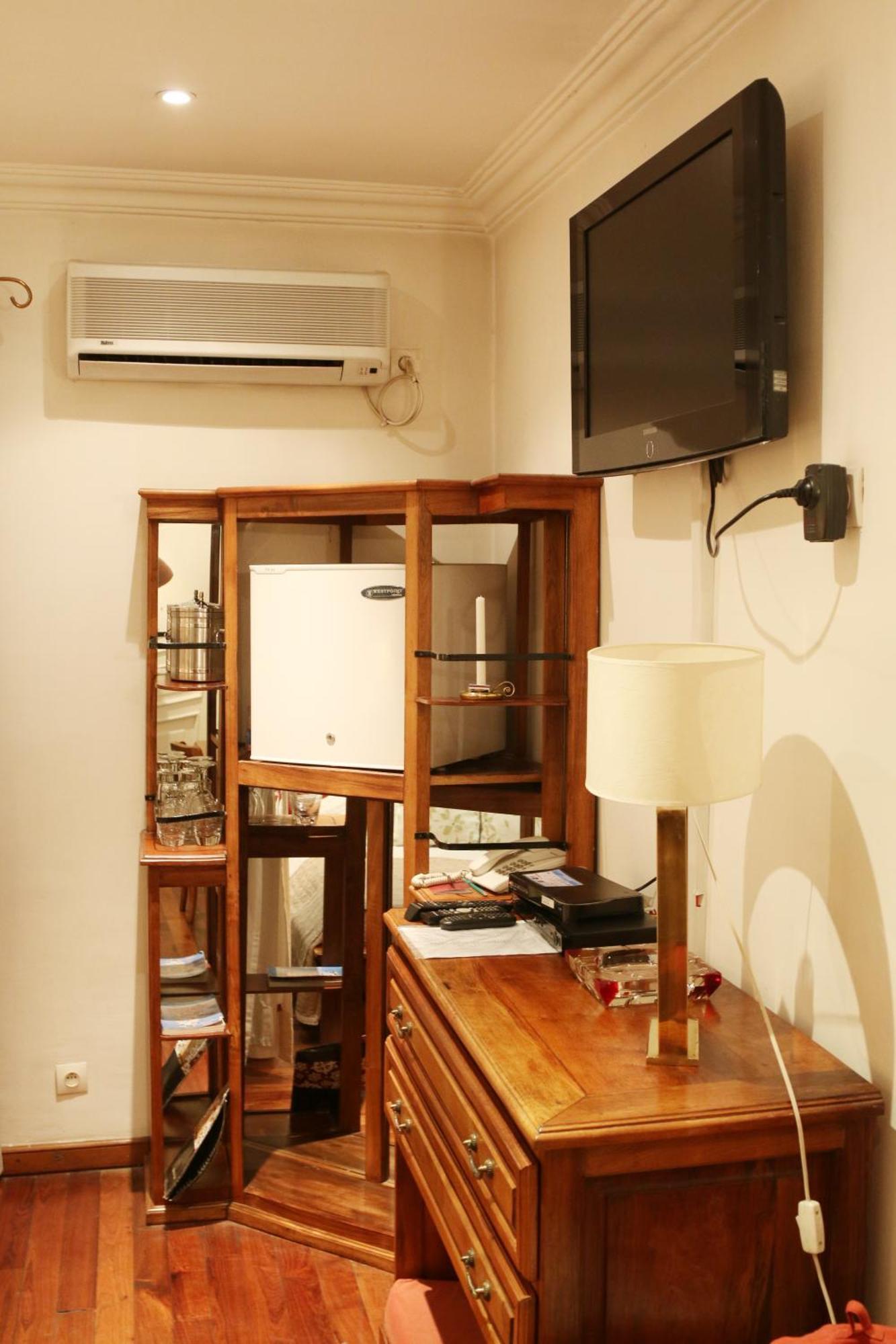 Hotel Brajas Antananarywa Zewnętrze zdjęcie